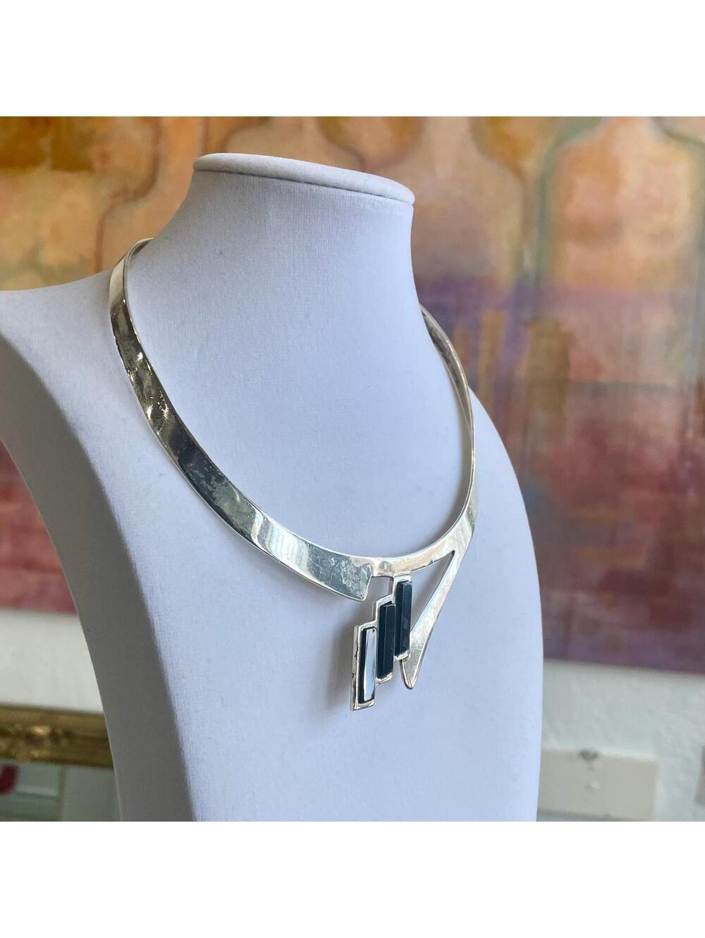 Onyx and Sterling Silver 1980’s Collar Necklace .925 Taxco TG-21